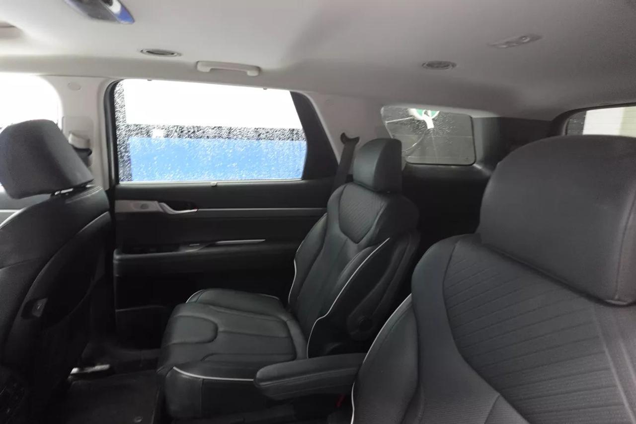 2024 Hyundai PALISADE URBAN   HEATED SEATS   HEATED WHEEL   LEATHER SEAT Photo