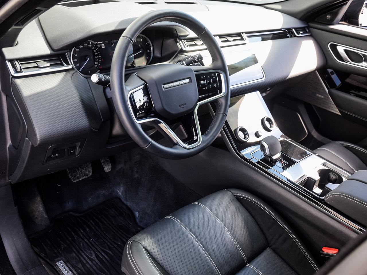 2023 Land Rover Range Rover Velar S Photo