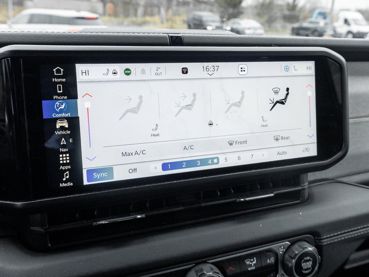 2024 Jeep Wrangler Sahara Photo