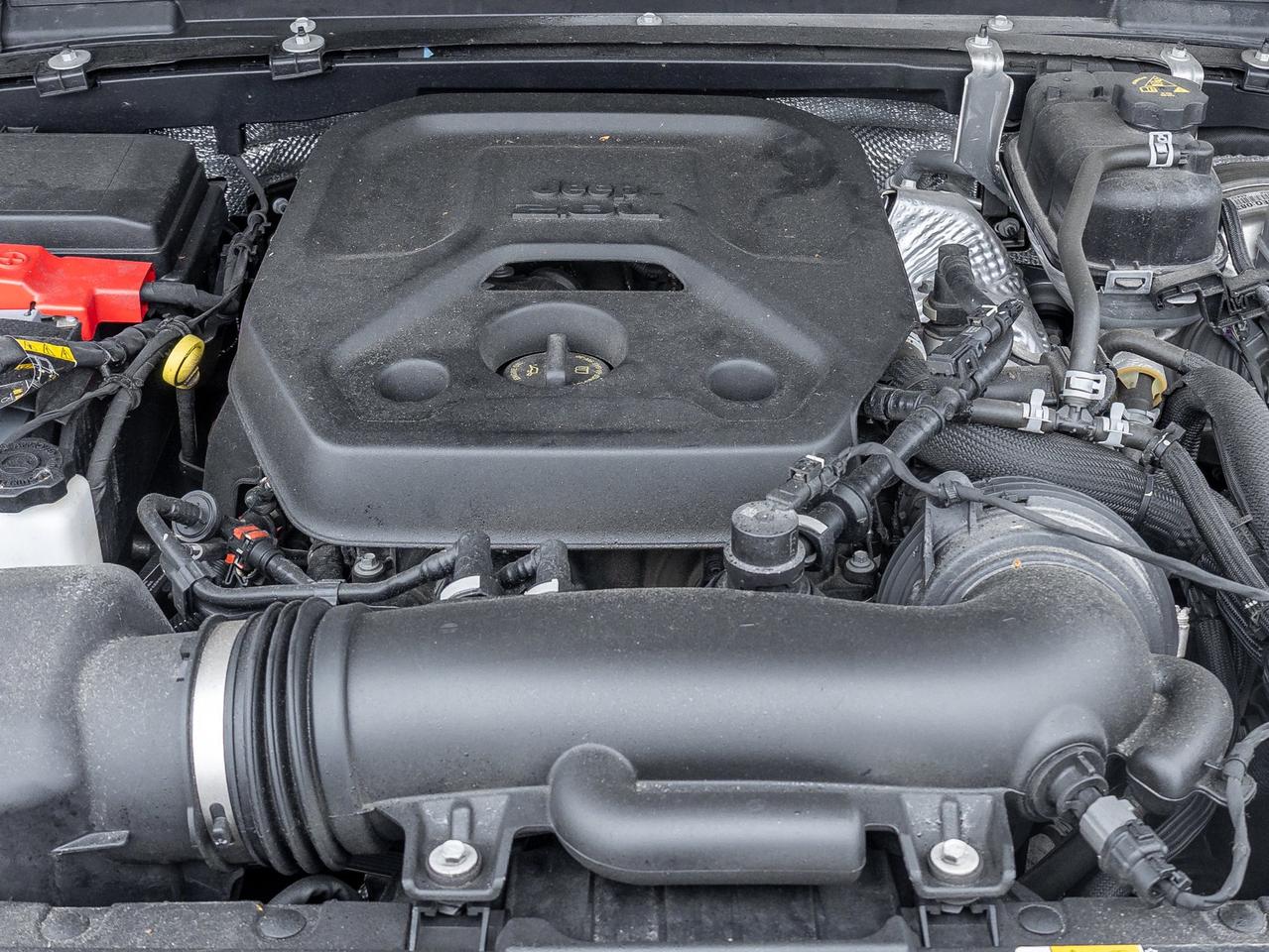 2024 Jeep Wrangler Sahara Photo