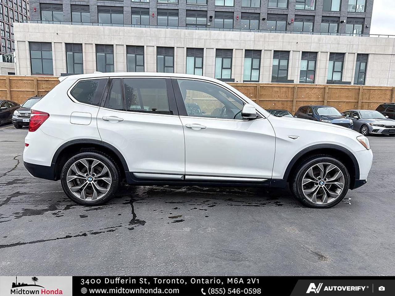 2017 BMW X3 LEATHER INTERIOR   BACK UP CAMERA Photo