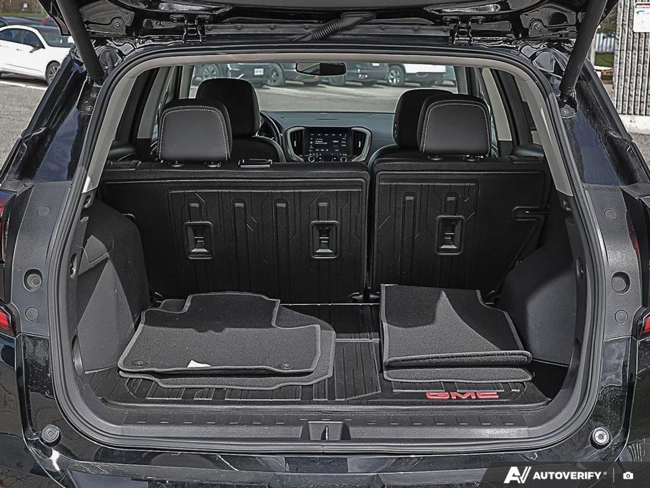 2023 GMC Terrain  Photo
