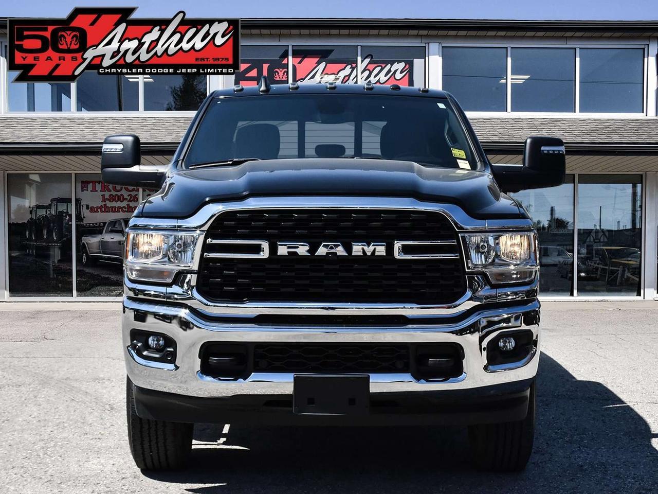2023 RAM 3500 BIG HORN CREW CAB 4X4 - SRW Photo