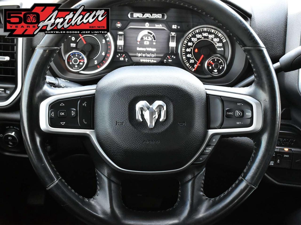 2023 RAM 3500 BIG HORN CREW CAB 4X4 - SRW Photo