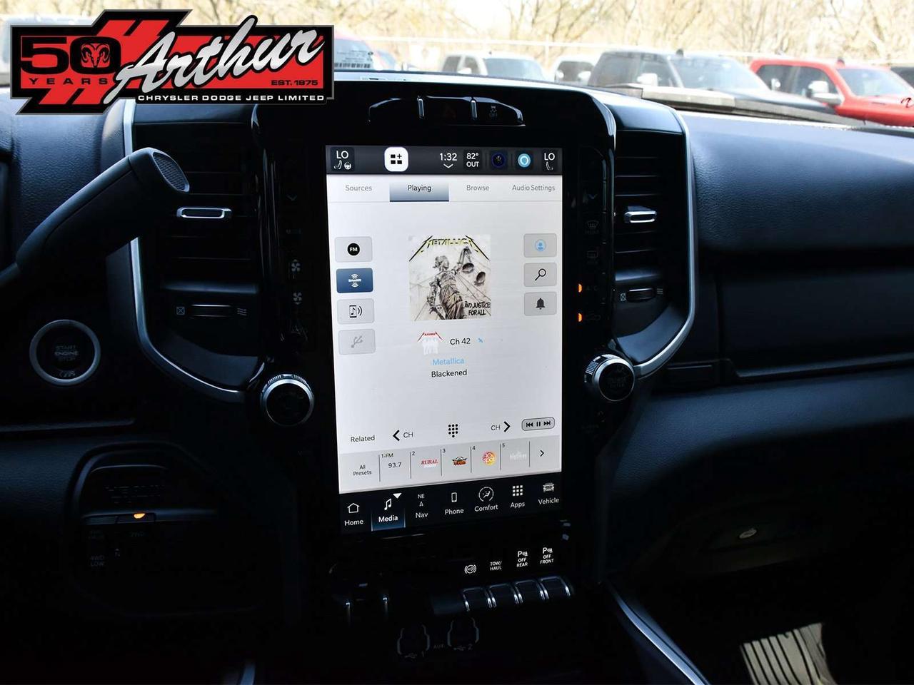 2023 RAM 3500 BIG HORN CREW CAB 4X4 - SRW Photo