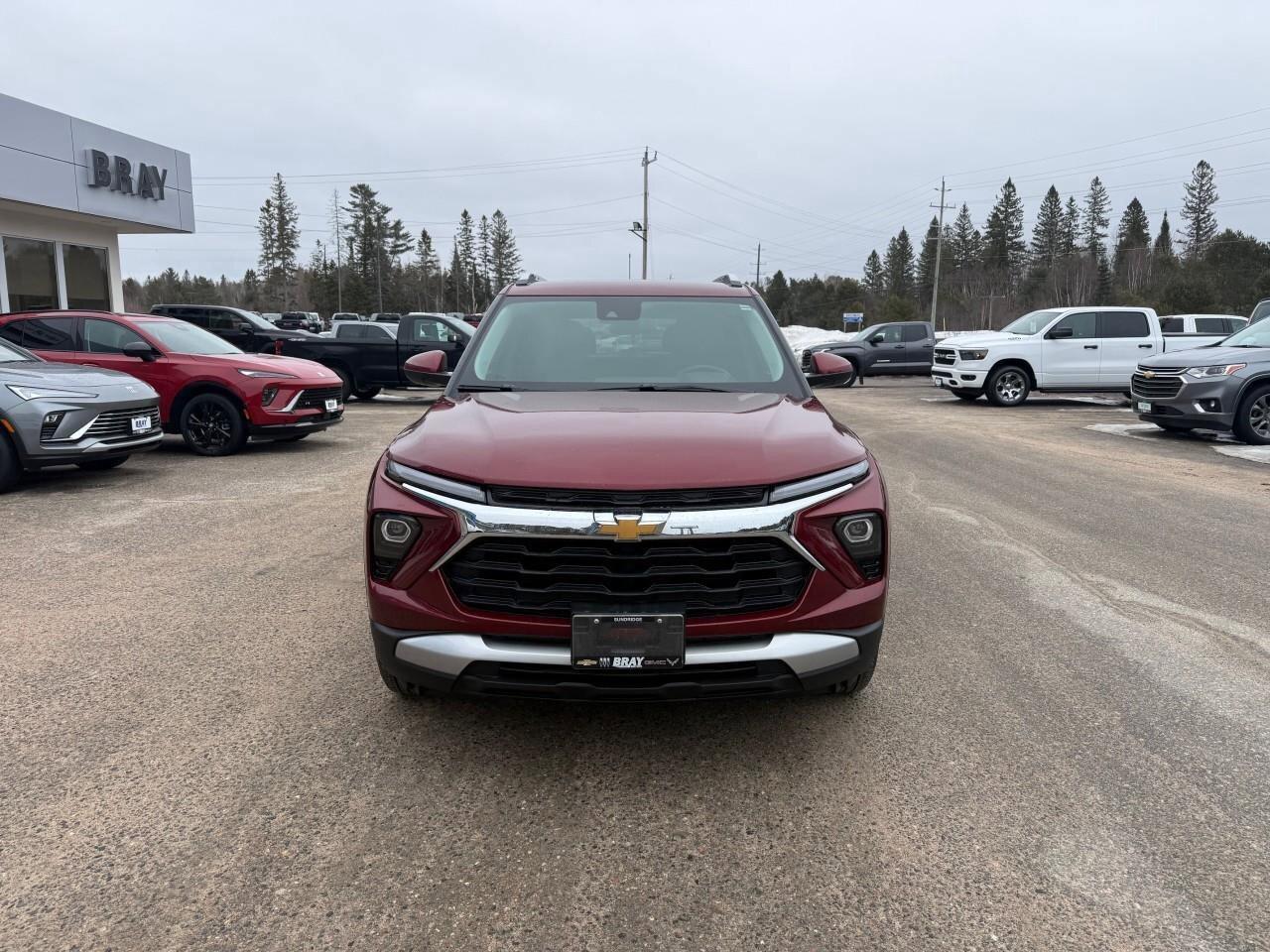 2025 Chevrolet TrailBlazer LT   LANE ASSIST. CRUISE CONTROL. REMOTE START. Photo