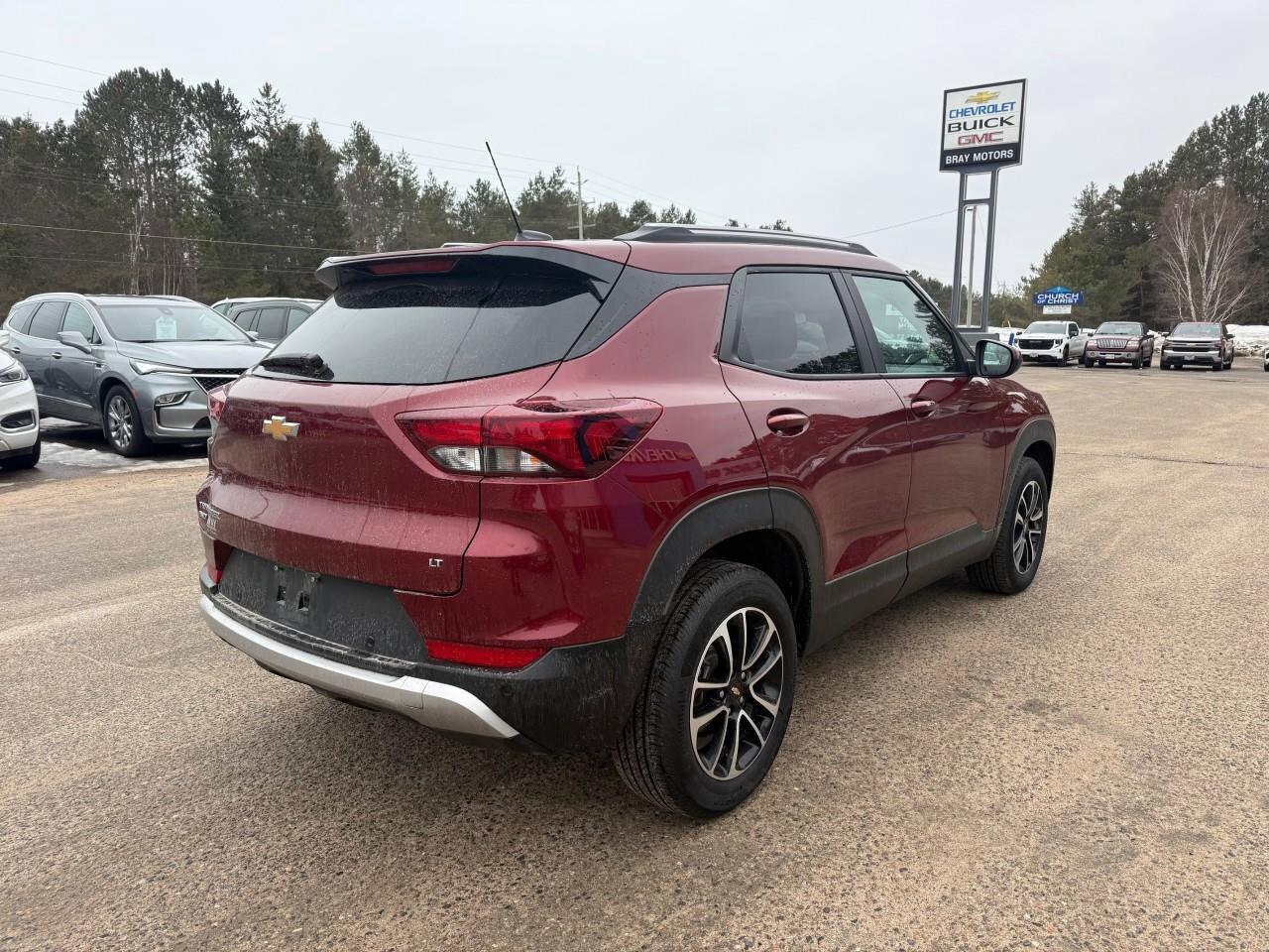 2025 Chevrolet TrailBlazer LT   LANE ASSIST. CRUISE CONTROL. REMOTE START. Photo