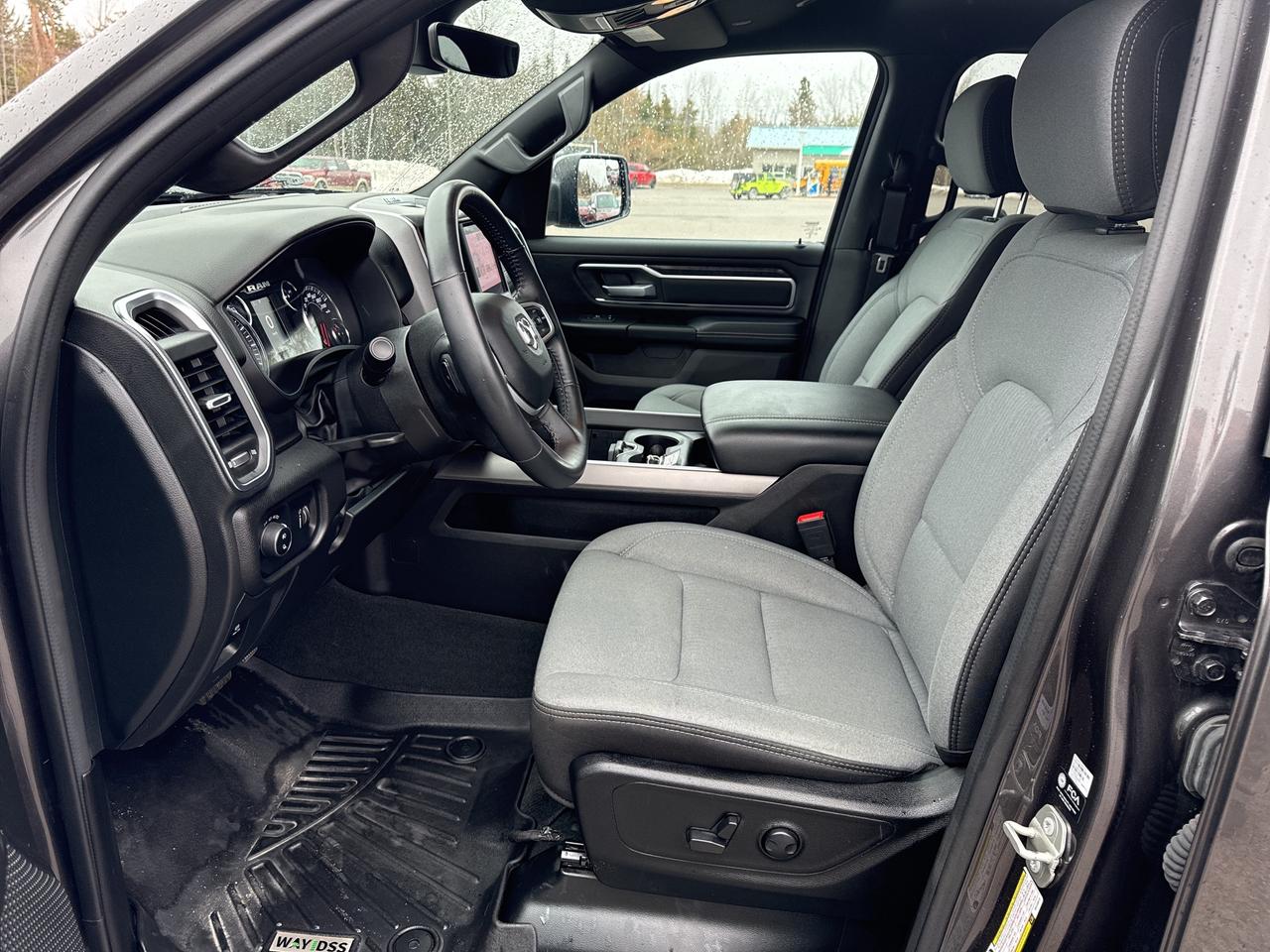 2024 RAM 1500 Big Horn-Htd seat/wheel-alpine Photo2