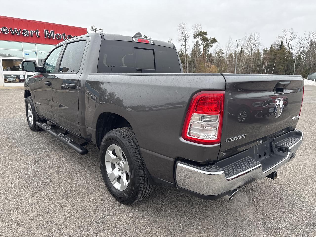 2024 RAM 1500 Big Horn-Htd seat/wheel-alpine Photo