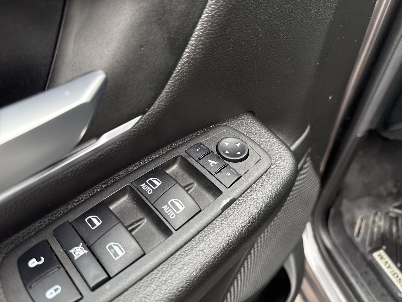 2024 RAM 1500 Big Horn-Htd seat/wheel-alpine Photo