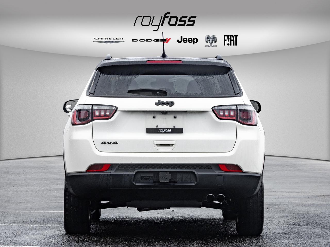 2021 Jeep Compass Altitude Photo