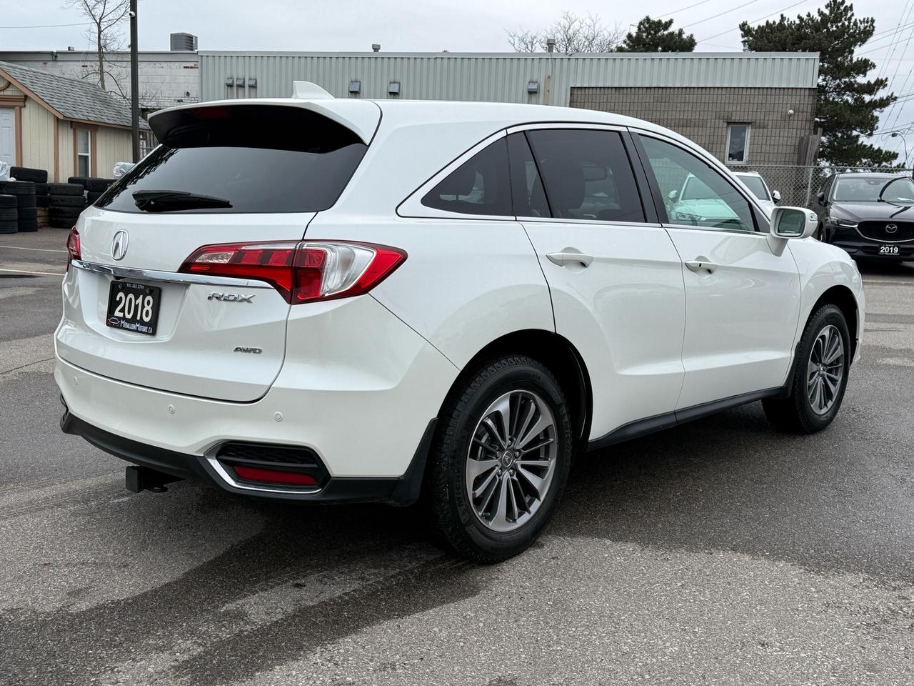 2018 Acura RDX Elite AWD  ACCIDENT FREE 1-OWNER CERTIFIED MINT Photo4