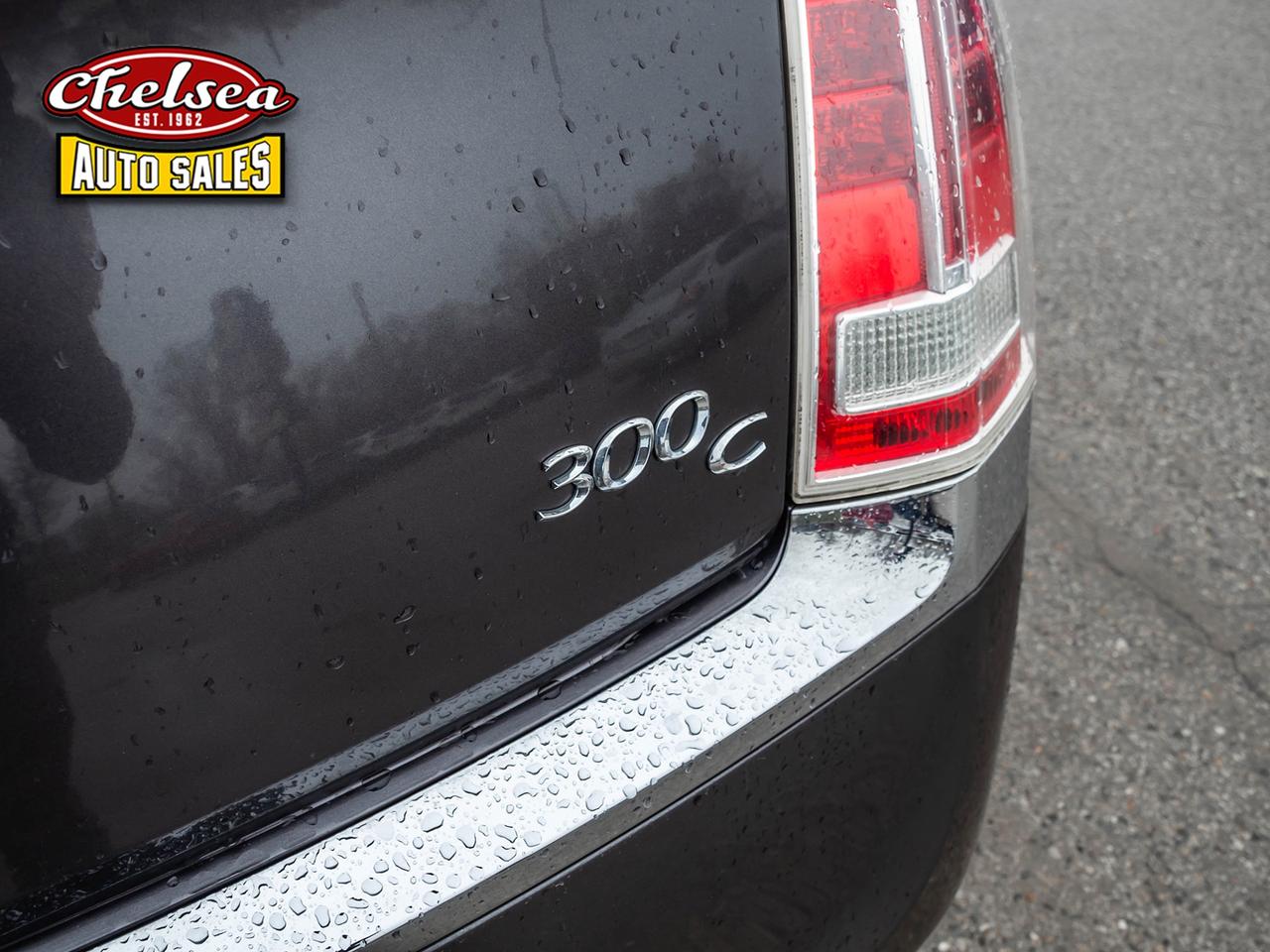 2013 Chrysler 300 C RWD 5.7 HEMI! V8! LOADED! Photo