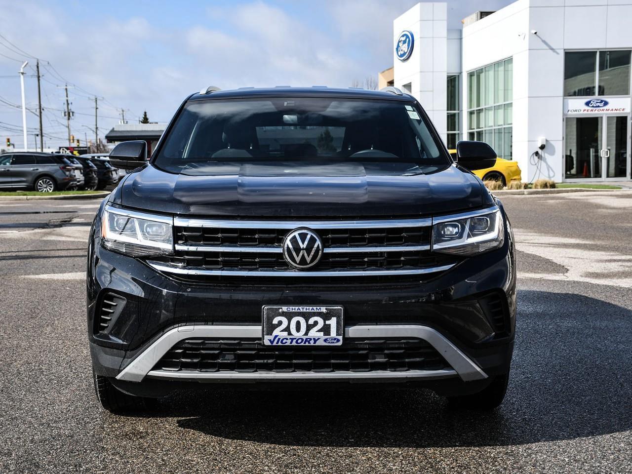 2021 Volkswagen Atlas Cross Sport 2.0 TSI Trendline Heated Seats   BLIS   Carplay Photo