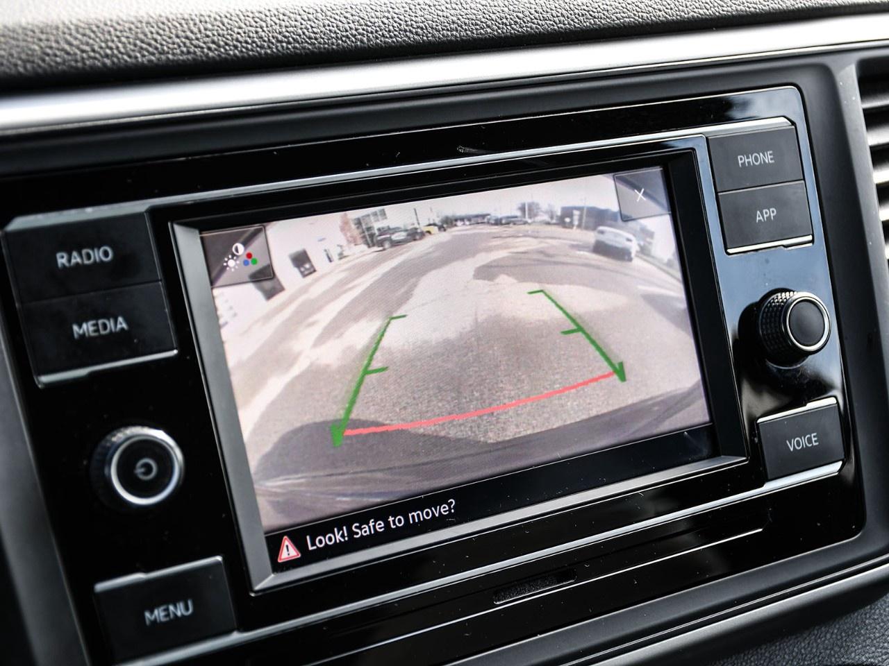 2021 Volkswagen Atlas Cross Sport Trendline 2.0 TSI 4MOTION Photo