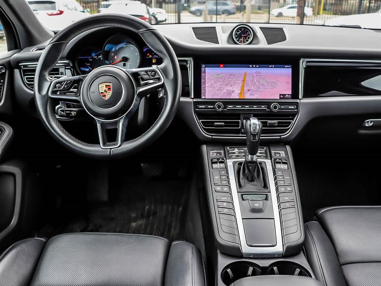 2020 Porsche Macan S Photo