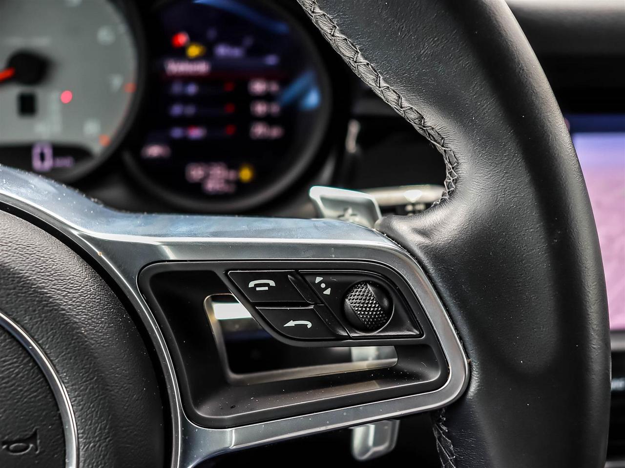 2020 Porsche Macan S Photo