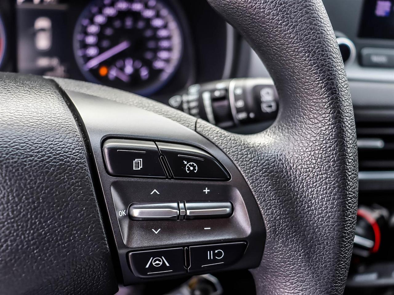 2022 Hyundai KONA Essential Photo