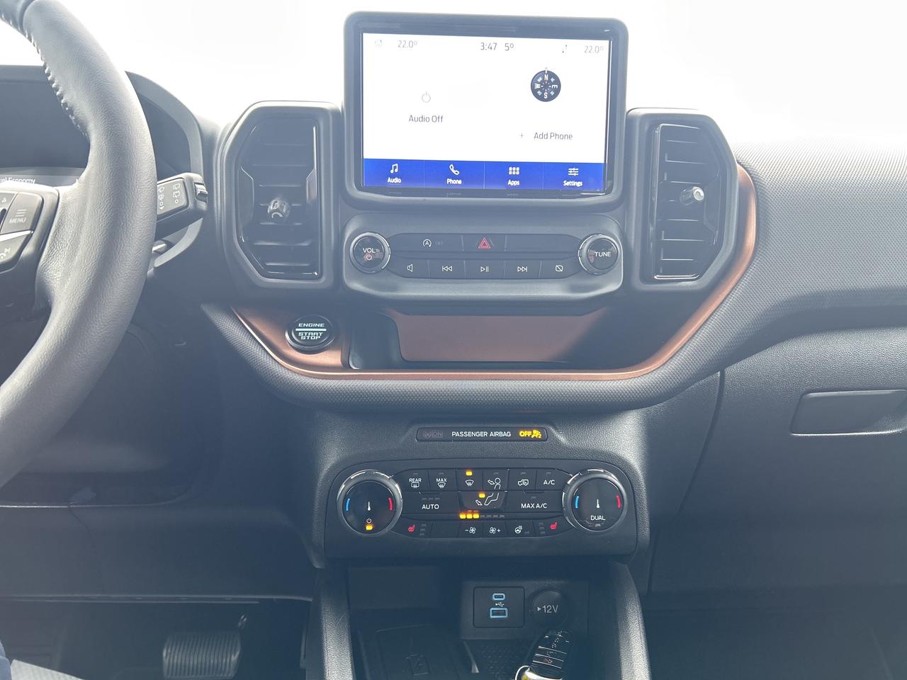 2022 Ford Bronco Sport OUTER BANKS 4X4 LOW KM LANE KEEPING TECH PKG Photo