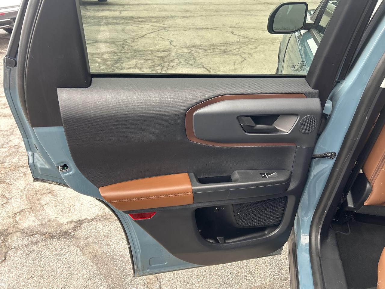 2022 Ford Bronco Sport OUTER BANKS 4X4 LOW KM LANE KEEPING TECH PKG Photo