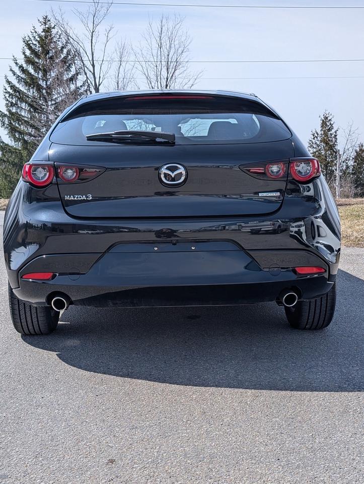 2025 Mazda Mazda3 Sport GS Auto FWD Photo