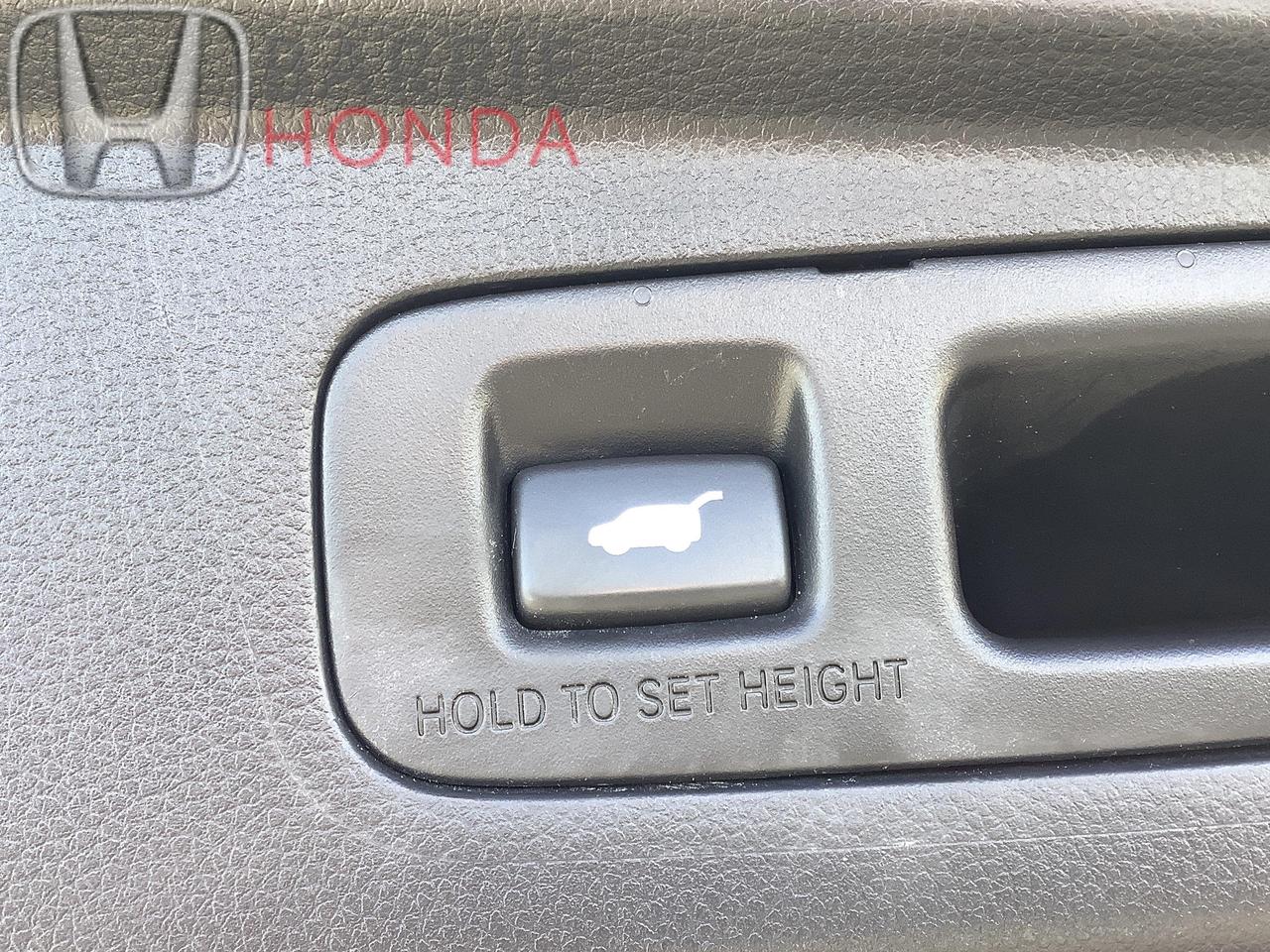 2025 Honda CR-V Hybrid EX-L 4dr All-Wheel Drive Photo