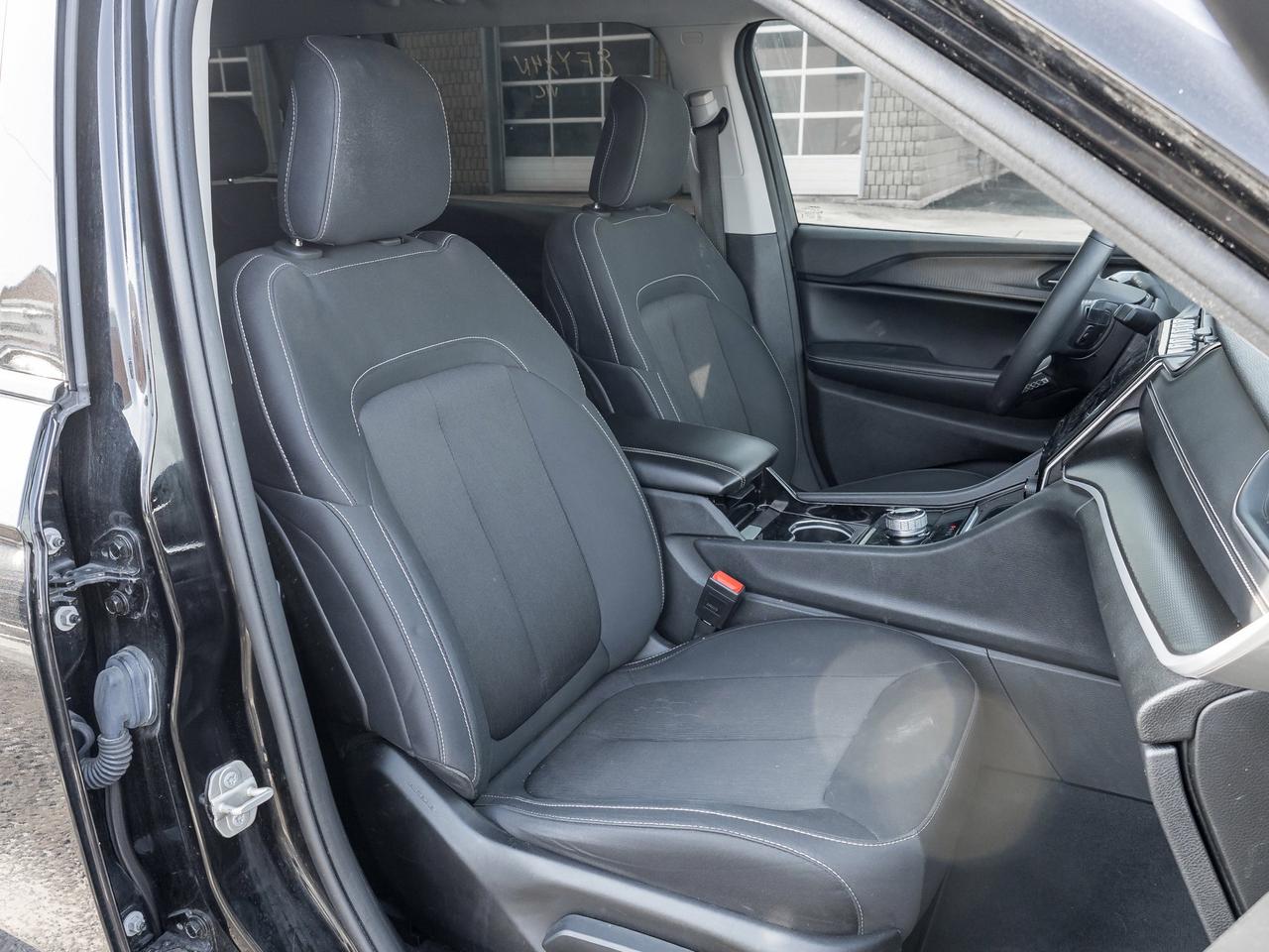 2023 Jeep Grand Cherokee L Laredo   7-Seater   Keyless Entry   Blind Spot Photo