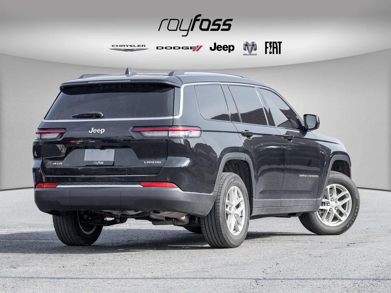 2023 Jeep Grand Cherokee Laredo   7-Seater   Keyless Entry   Blind Spot Photo