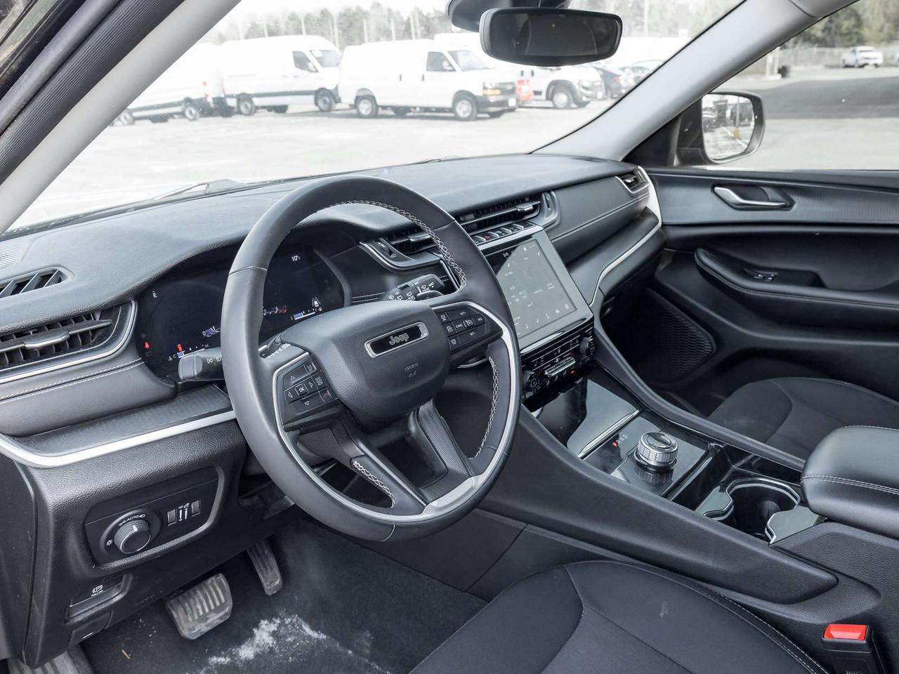 2023 Jeep Grand Cherokee Laredo   7-Seater   Keyless Entry   Blind Spot Photo