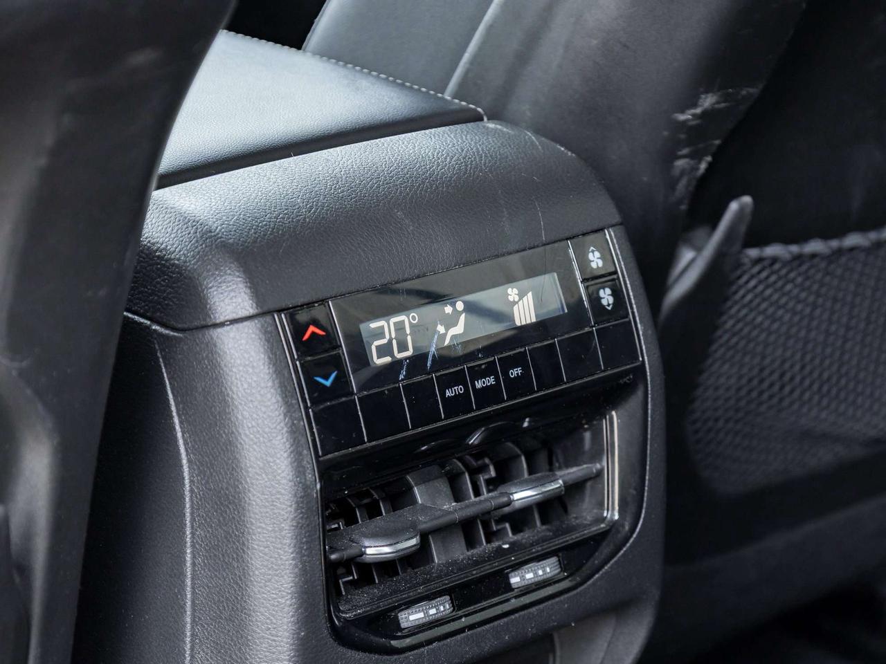 2023 Jeep Grand Cherokee Laredo   7-Seater   Keyless Entry   Blind Spot Photo