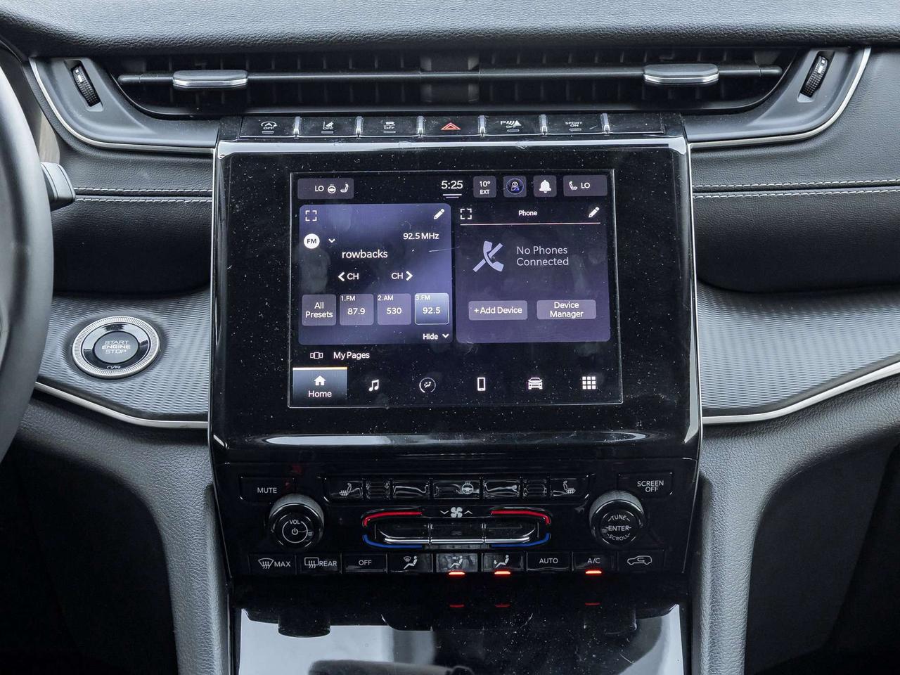 2023 Jeep Grand Cherokee Laredo   7-Seater   Keyless Entry   Blind Spot Photo