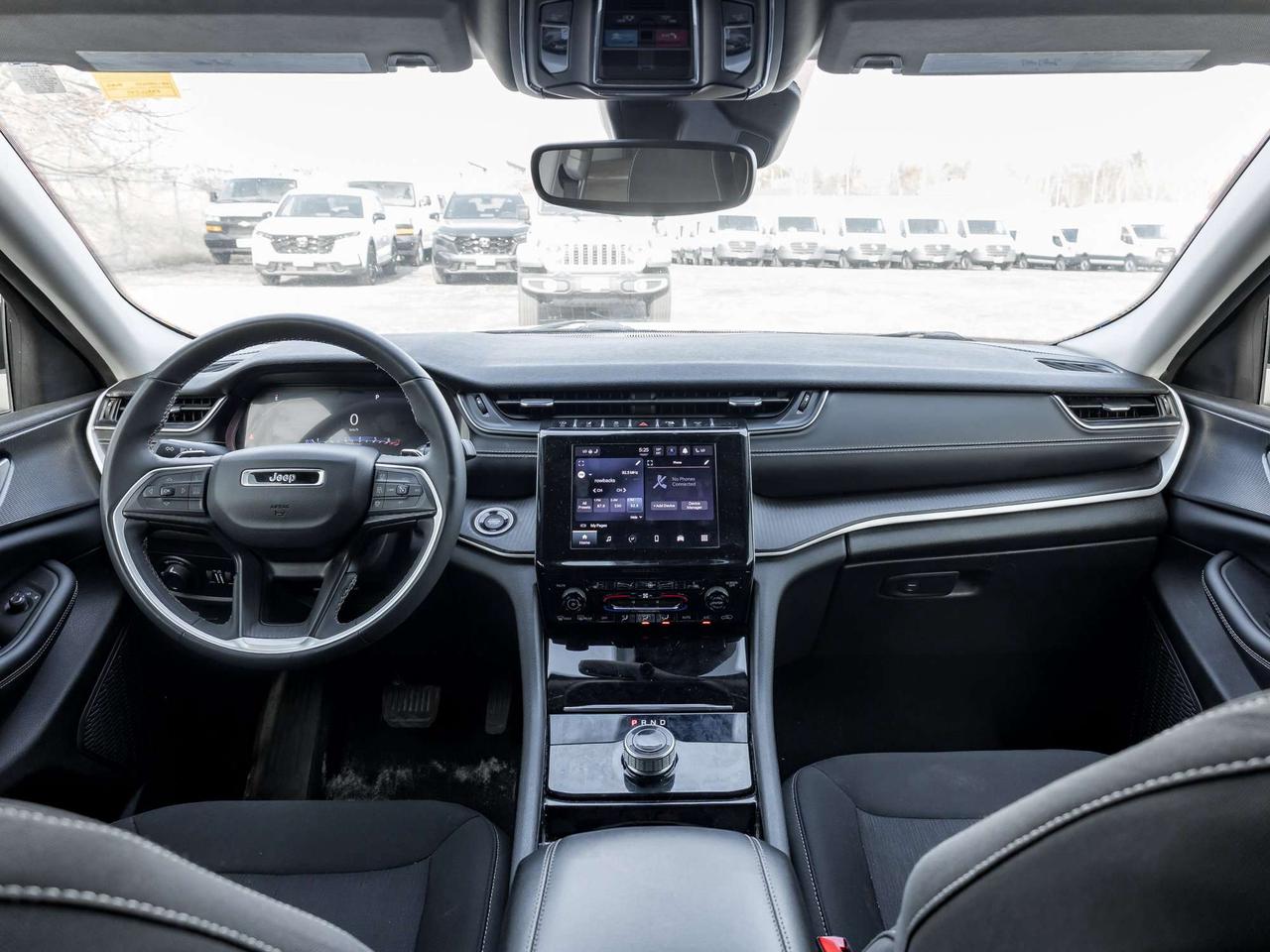 2023 Jeep Grand Cherokee Laredo   7-Seater   Keyless Entry   Blind Spot Photo