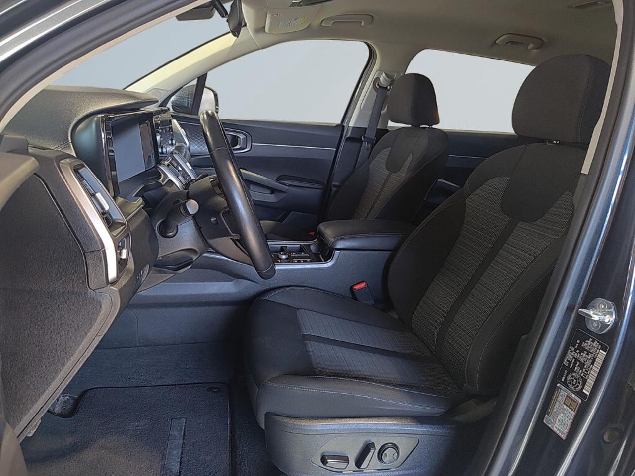 2023 Kia Sorento LX 7 Seater/ Drive Assist/NAVI Carplay/B Cam/ Clea Photo