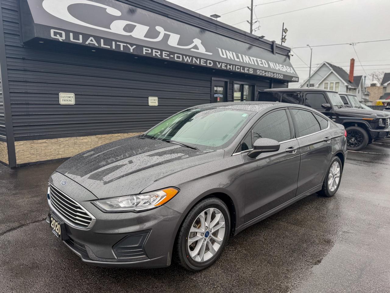 2020 Ford Fusion SE FWD Photo