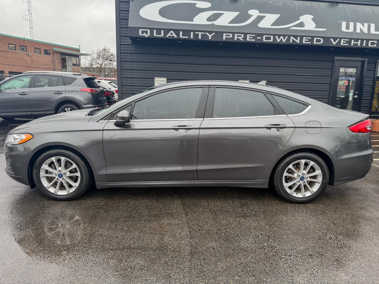 2020 Ford Fusion SE FWD Photo