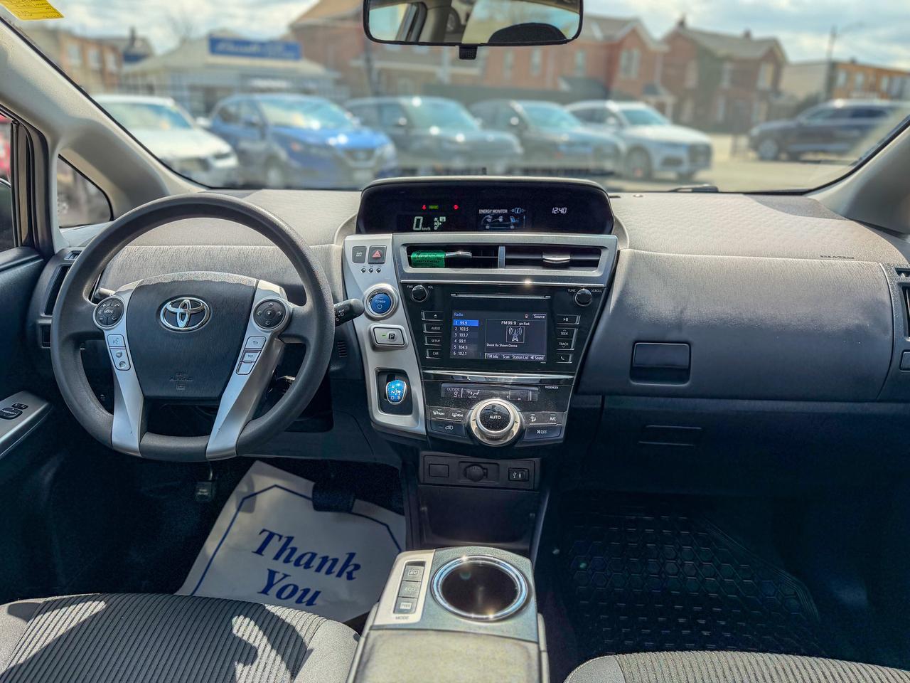 2016 Toyota Prius v HYBRID/LOW KM/CAMERA/PUSH START/1.8L/PUSH START Photo