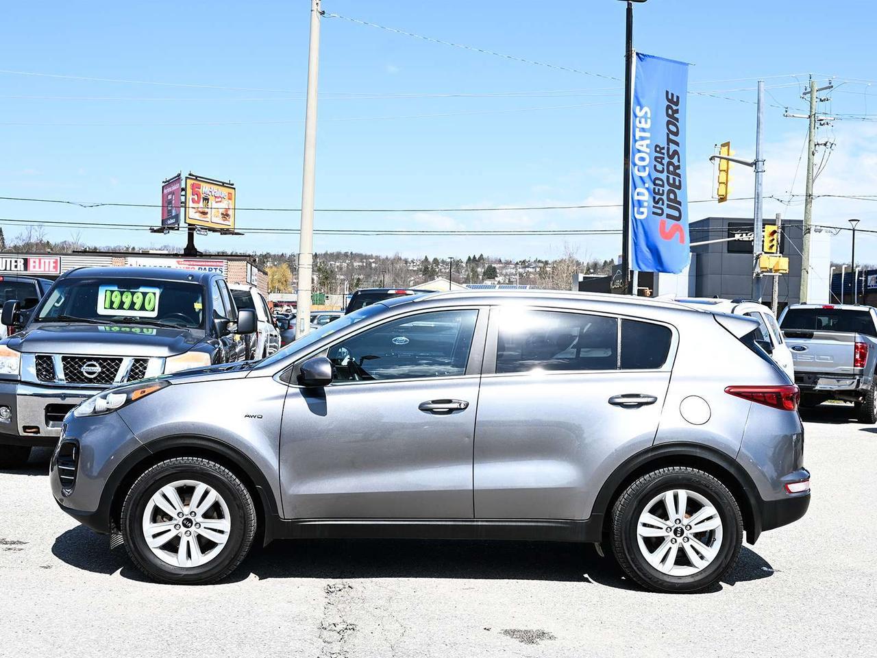 2017 Kia Sportage LX AWD ~Heated Seats ~Bluetooth ~Camera ~Alloys Photo3