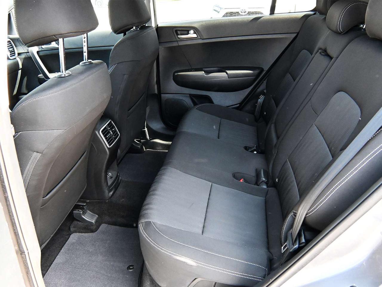 2017 Kia Sportage LX AWD ~Heated Seats ~Bluetooth ~Camera ~Alloys Photo