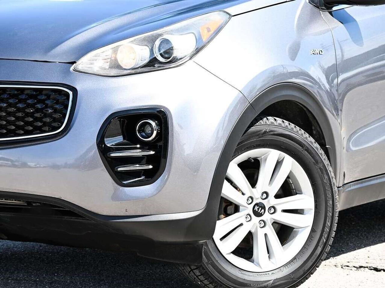 2017 Kia Sportage LX AWD ~Heated Seats ~Bluetooth ~Camera ~Alloys Photo