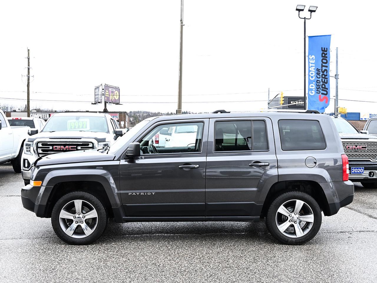 2016 Jeep Patriot High Altitude 4x4 ~Heated Leather ~Sunroof ~Alloys Photo3