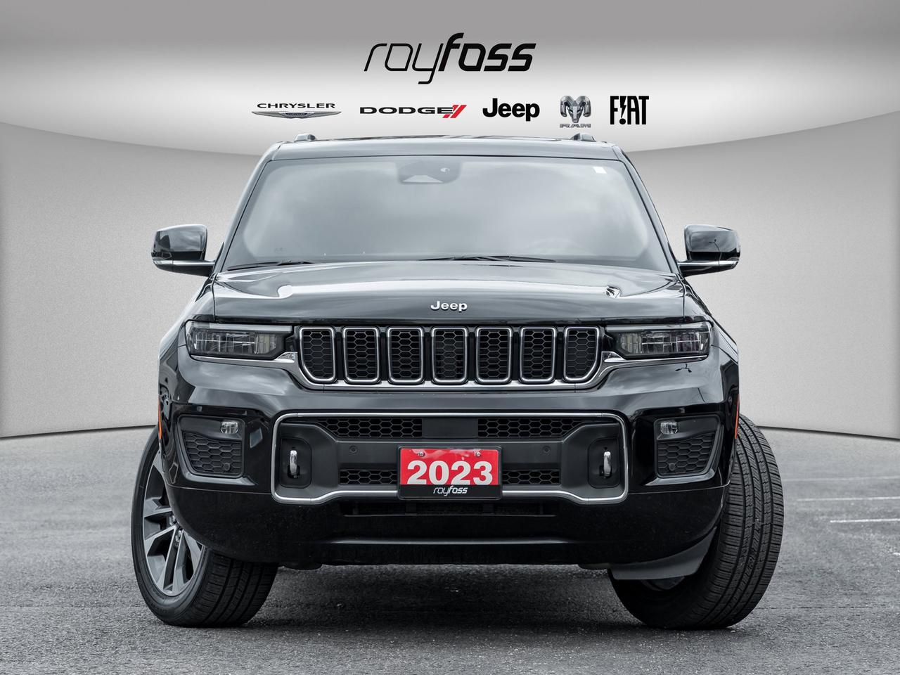 2023 Jeep Grand Cherokee Overland   Clean Carfax   Leather   Navi   Sunroof Photo