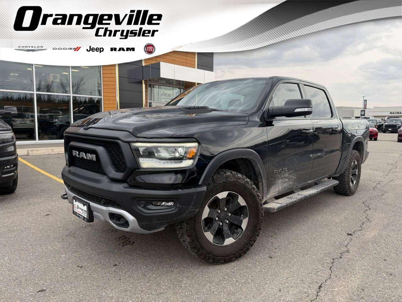 2022 RAM 1500 REBEL, 5.7L HEMI VVT V8 W/FUELSAVER MDS, 4X4, ALLOYS, LEATHER INTERIOR, ONE OWNER, CERTIFIED PRE-OWNED! Photo