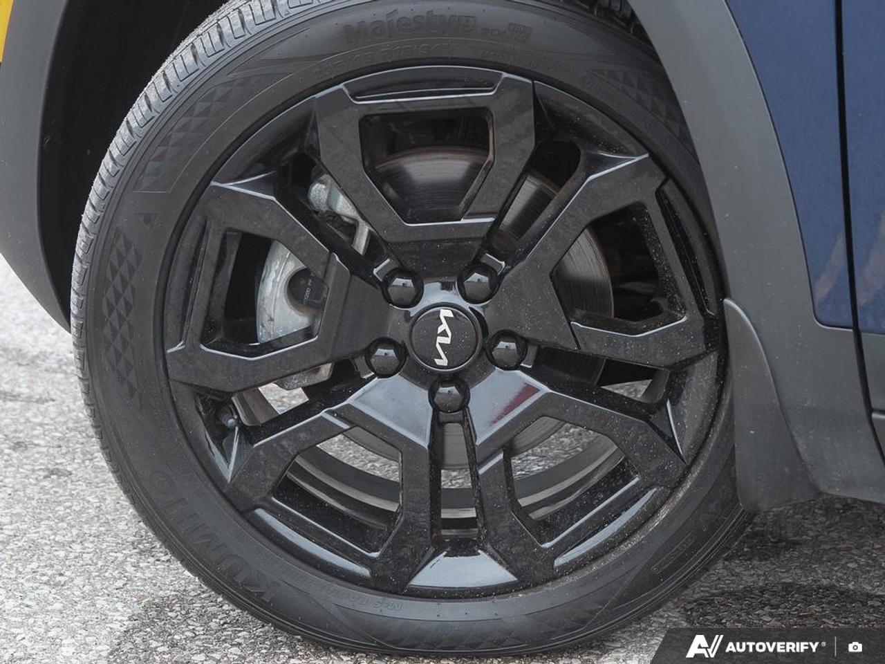 2024 Kia Seltos X - Line   AWD   Turbo   Heated & Cooled Seats   S Photo