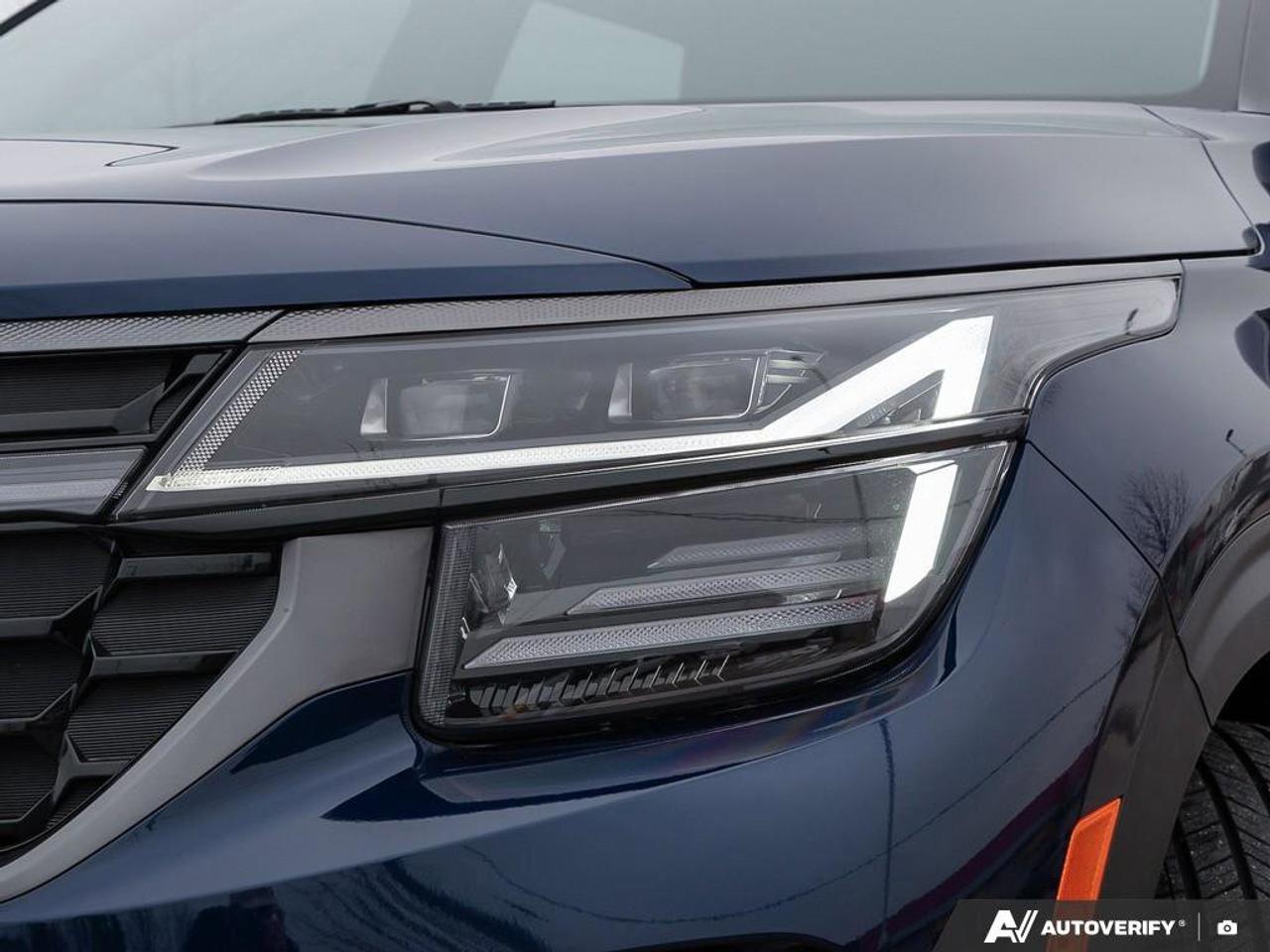 2024 Kia Seltos X - Line   AWD   Turbo   Heated & Cooled Seats   S Photo