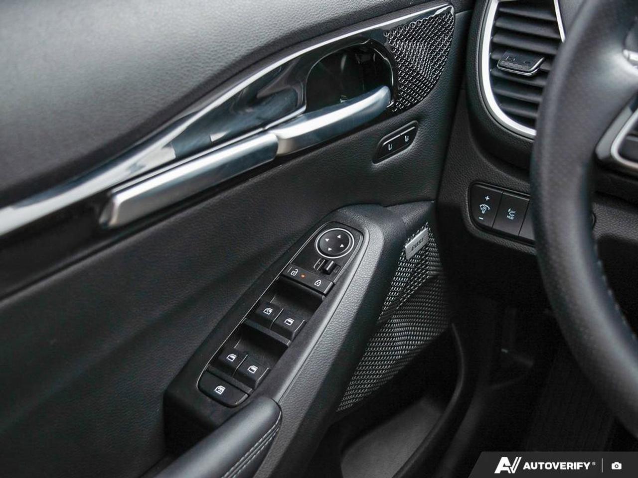 2024 Kia Seltos X - Line   AWD   Turbo   Heated & Cooled Seats   S Photo