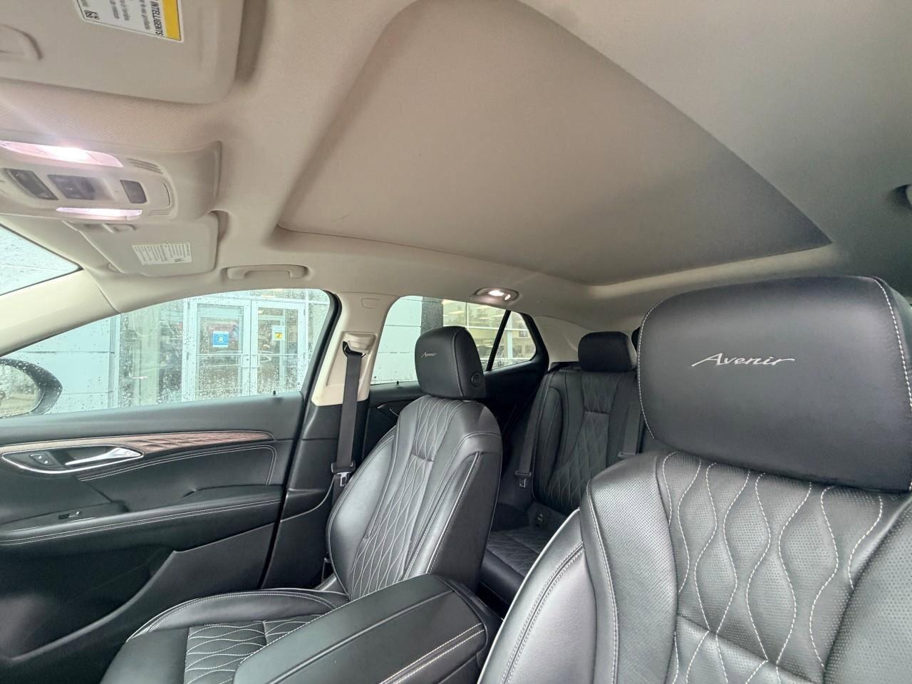 2022 Buick Envision AvenirAVENIR, 2.0L 4-CYL, AWD, ALLOYS, LEATHER, CI Photo