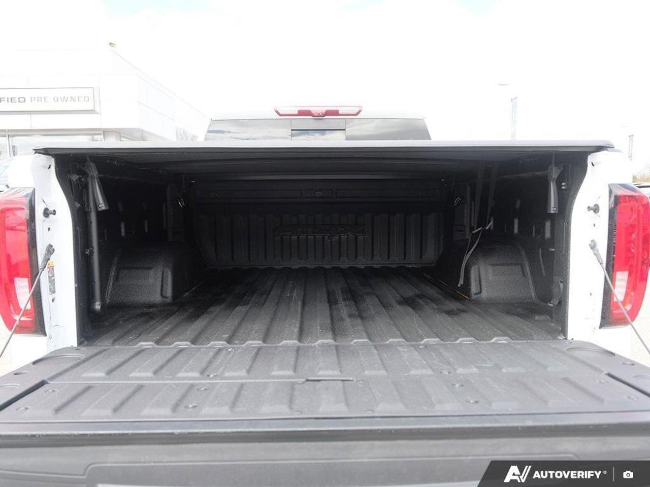 2023 GMC Sierra 1500 AT4XAT4X, 6.6L V8, 4X4, ALLOYS, LEATHER, BOSE, MAC Photo