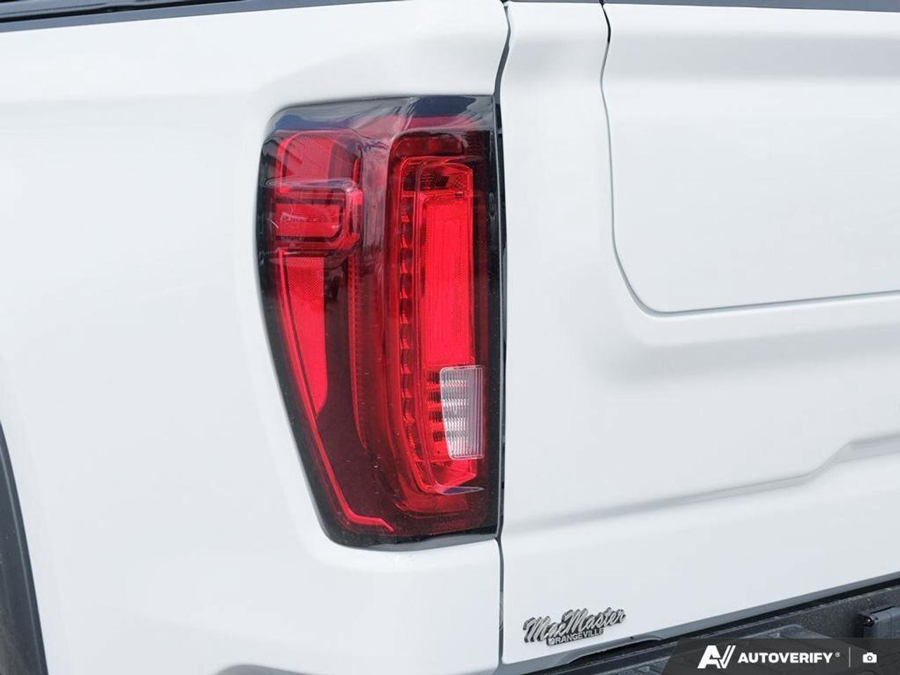 2023 GMC Sierra 1500 AT4XAT4X, 6.6L V8, 4X4, ALLOYS, LEATHER, BOSE, MAC Photo