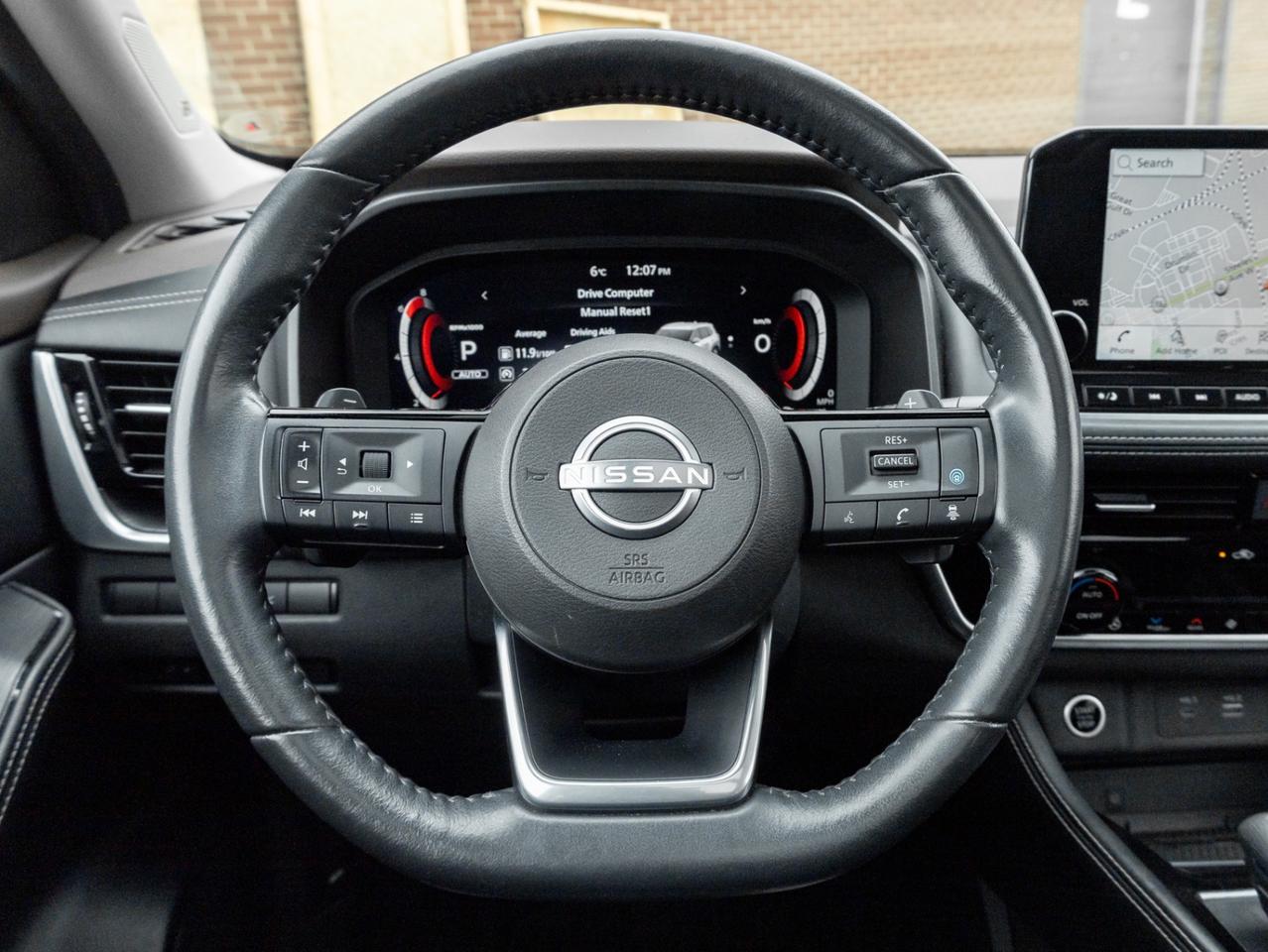 2023 Nissan Rogue AWD Platinum, Nav, Camera, Leather, Sunroof Photo