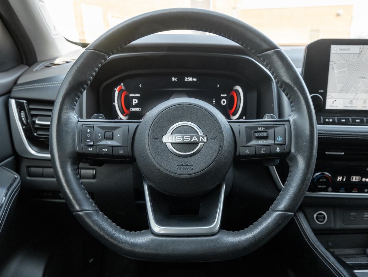 2023 Nissan Rogue AWD Platinum, Nav, Camera, Leather, Sunroof Photo